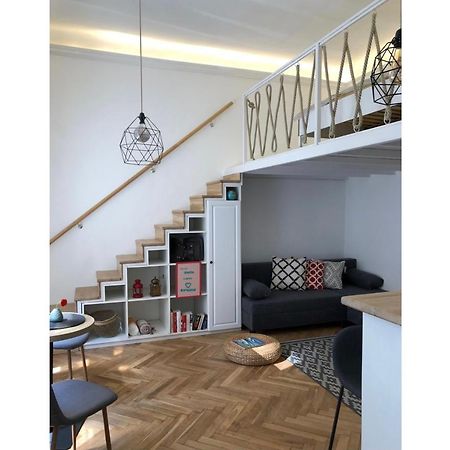 Lovely Downtown Home In Budapest Luaran gambar